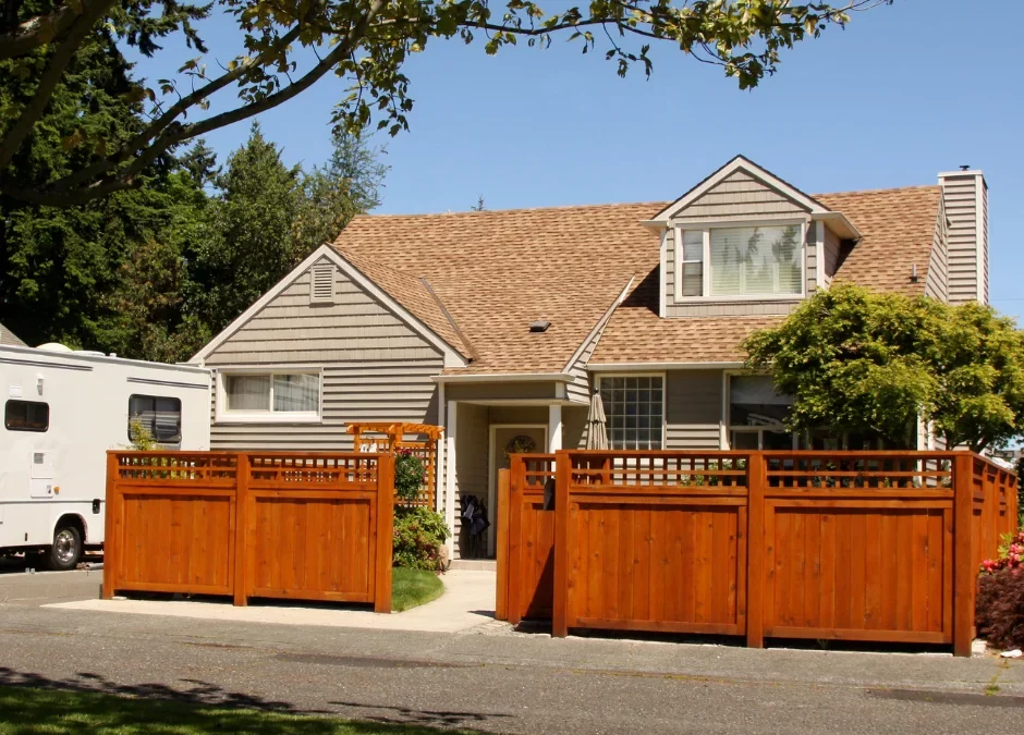 Privacy Fence Ideas To Spruce Up Your Lawn